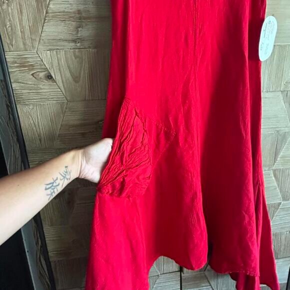 NWT Womens Midi Dress Sz Small Red Shark Bite Hem Bohochic - Picture 3 of 5